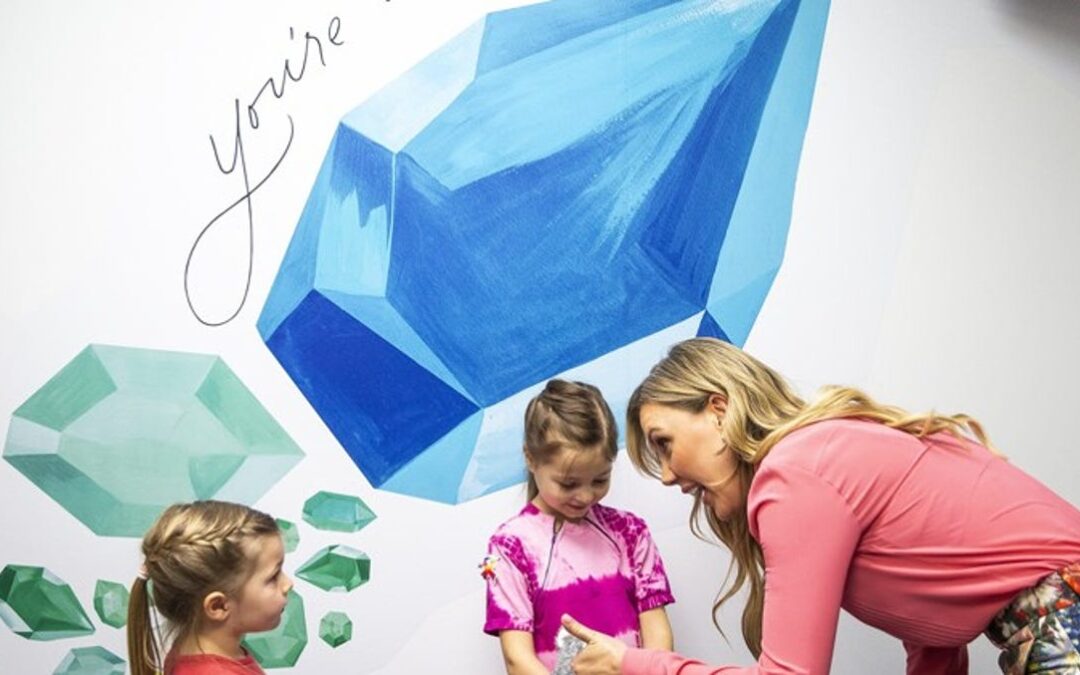 Dell Children’s receives $1 million donation from Kendra Scott